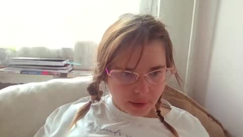 Elena online show from December 16, 2025, 11:48 am