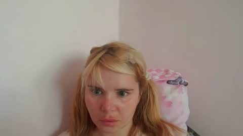 Elena online show from July 12, 2026, 12:18 pm
