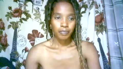 elenah013 online show from December 6, 2024, 1:00 pm