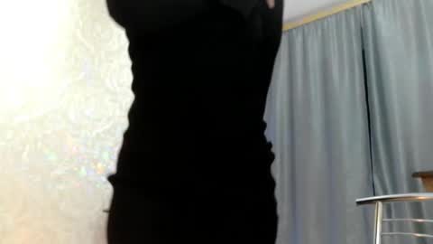 Snapshot of elenaza chatting on January 5, 2025, 6:56 pm elenaza online show from January 5, 2025, 6:56 pm