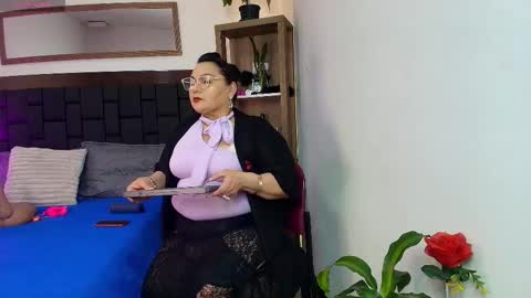 elenna_boobs_ online show from March 25, 2026, 3:34 am