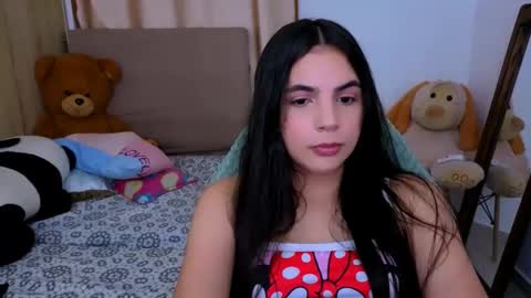 agnes online show from November 14, 2025, 5:44 pm