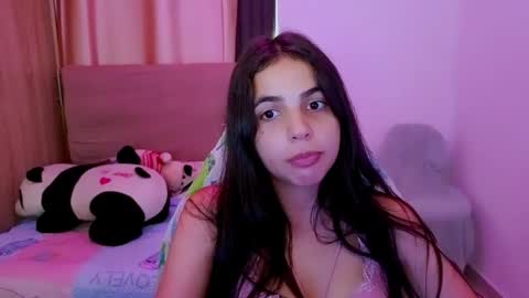 agnes online show from May 26, 2026, 7:10 pm