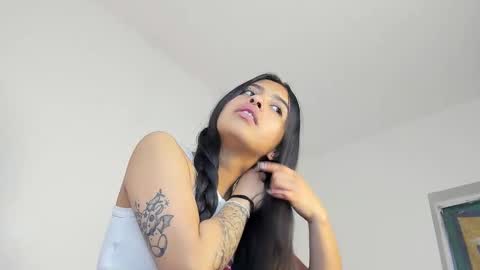 Elena  online show from February 25, 2026, 12:59 pm