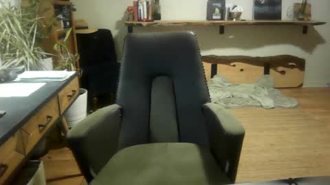 Snapshot of elephantfox chatting on September 27, 2025, 5:23 am fox online show from September 27, 2025, 5:23 am