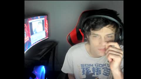 Snapshot of elephantrunkman chatting on January 13, 2025, 5:01 am elephantrunkman online show from January 13, 2025, 5:01 am