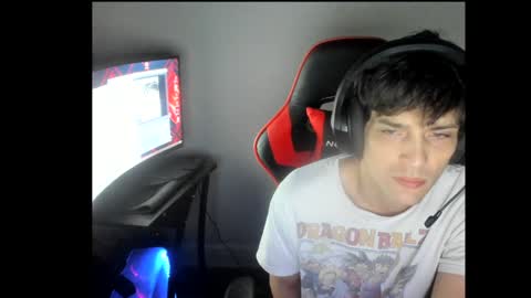 Snapshot of elephantrunkman chatting on January 14, 2025, 4:57 am elephantrunkman online show from January 14, 2025, 4:57 am