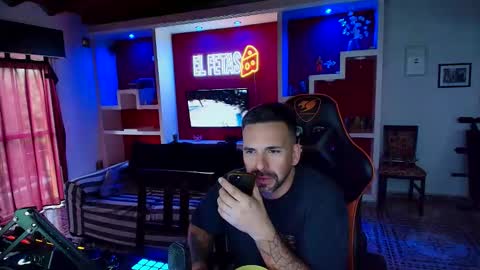 elfetas online show from November 30, 2025, 9:46 am