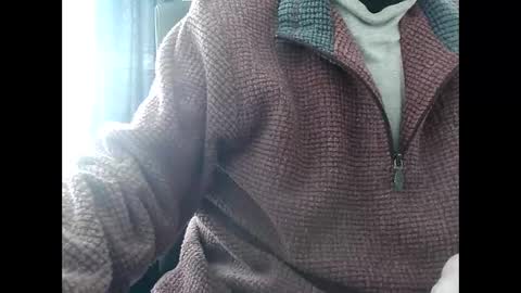 elfyonee online show from January 3, 2025, 11:46 am