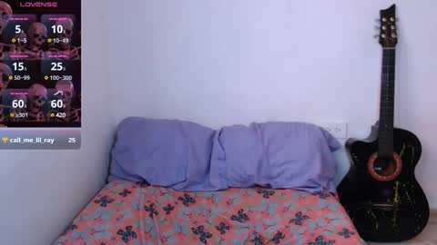 eli666uwu online show from January 8, 2025, 8:29 pm