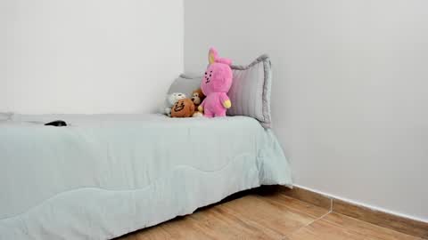 eli_dl online show from December 21, 2024, 4:57 pm