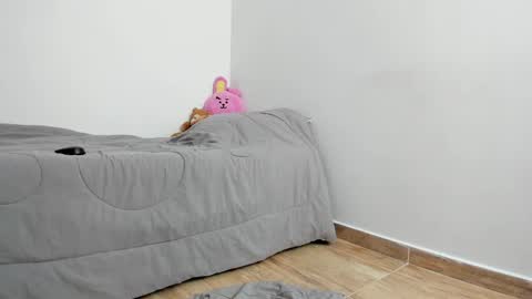 eli_dl online show from March 6, 2025, 4:07 pm