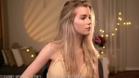 Eli online show from November 6, 2025, 8:54 pm