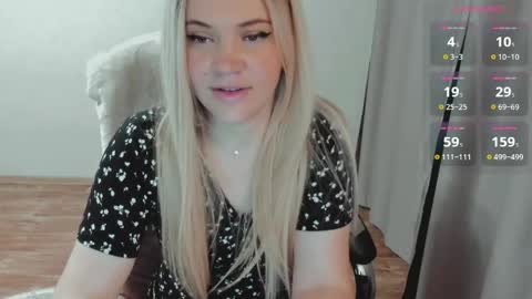 Snapshot of elia_ chatting on June 1, 2026, 5:42 am Ella online show from June 1, 2026, 5:42 am