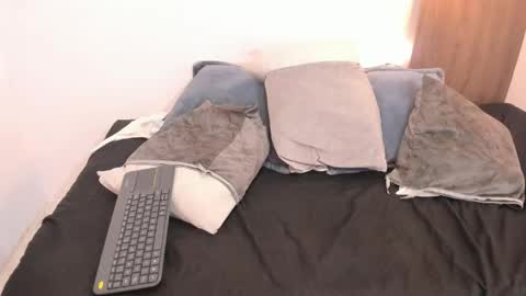 Snapshot of elia_jackson1 chatting on May 19, 2026, 1:56 am Jackson online show from May 19, 2026, 1:56 am