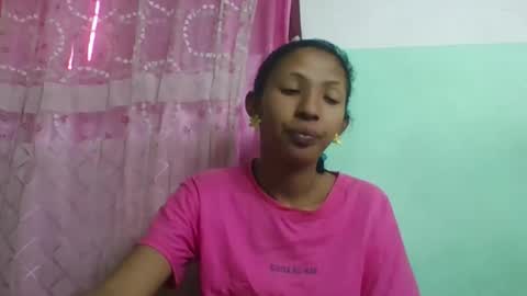 eliahsexy online show from May 16, 2026, 6:32 am