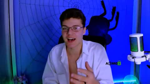 elian_flame online show from October 23, 2025, 7:34 pm