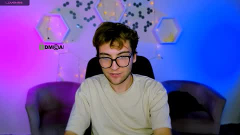 elian_flame online show from November 6, 2025, 10:43 pm