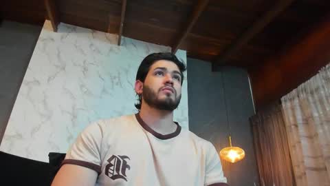 Elian online show from November 19, 2025, 12:27 pm