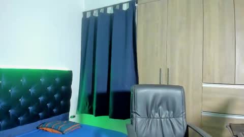 Snapshot of elias_ford chatting on October 10, 2025, 7:46 pm elias_ford online show from October 10, 2025, 7:46 pm