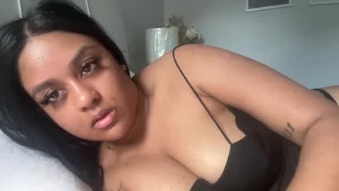 elibabyyy2 online show from April 11, 2026, 2:32 pm