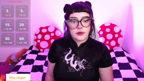 Elice Cooper new account online show from November 10, 2025, 3:38 am