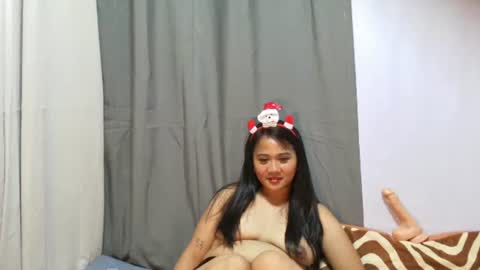 elie2001 online show from December 23, 2024, 2:28 pm
