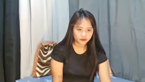 elie2001 online show from January 3, 2025, 11:01 pm