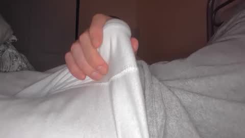 eliexavier123456789 online show from April 26, 2026, 8:23 am