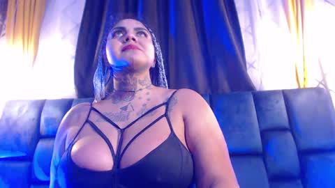 Snapshot of elih_bdsm chatting on December 13, 2024, 12:53 am Elih online show from December 13, 2024, 12:53 am