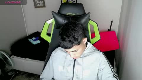 bby-santy online show from November 26, 2025, 7:59 pm