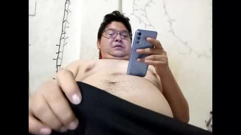 elimposstor online show from December 19, 2025, 12:23 pm