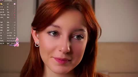 Lina online show from September 8, 2025, 7:13 pm