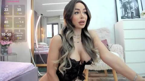 Elina online show from February 12, 2026, 6:52 am