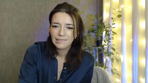 Elina online show from December 29, 2024, 11:50 pm