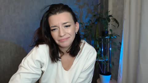 Elina online show from February 3, 2025, 3:09 am