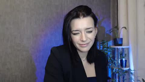 Elina online show from March 3, 2025, 12:15 am