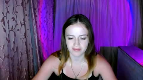 Snapshot of elinastar chatting on June 24, 2026, 6:40 pm ElinaStar online show from June 24, 2026, 6:40 pm