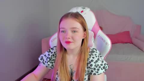 elinavale online show from May 10, 2026, 5:07 pm