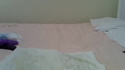 Snapshot of elisa044 chatting on December 24, 2024, 9:50 am lisathegoddess online show from December 24, 2024, 9:50 am