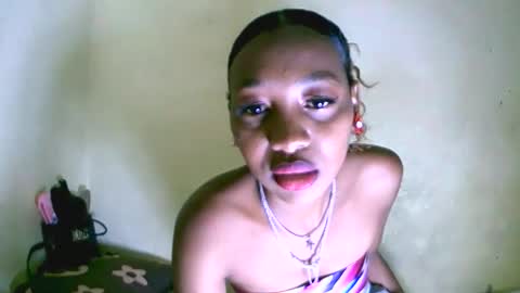 elisa689549 online show from October 21, 2025, 8:48 am