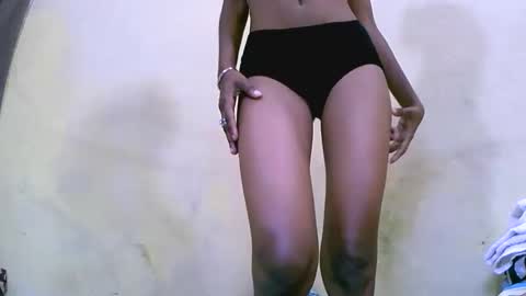 elisa689549 online show from November 4, 2025, 6:51 pm