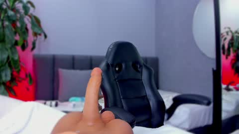 Elisa online show from January 16, 2025, 12:55 am