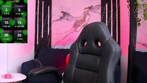 ELISSA online show from November 5, 2025, 9:15 pm