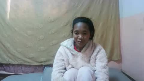 elisabet88 online show from September 13, 2025, 6:35 am