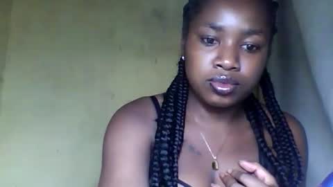 Snapshot of elisabeth2525 chatting on June 17, 2026, 3:35 pm elisabeth2525 online show from June 17, 2026, 3:35 pm