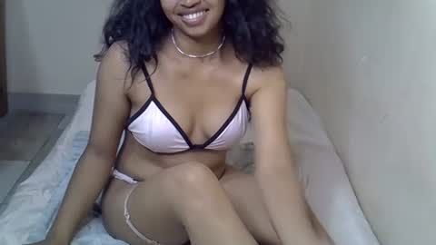 elisah01 online show from March 26, 2026, 6:24 pm