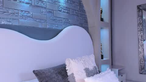 Elise diamond online show from November 27, 2025, 9:50 pm