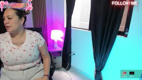 ELISE LEYTON online show from December 21, 2025, 4:36 pm