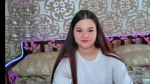 Snapshot of elisesmuse chatting on July 6, 2026, 11:40 am elisesmuse online show from July 6, 2026, 11:40 am